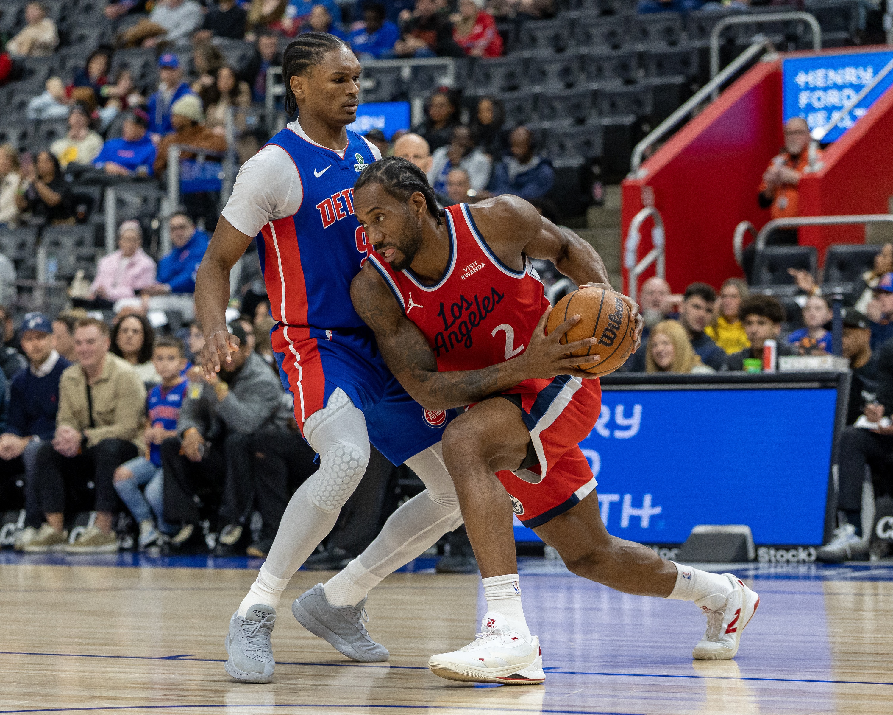 wellbet娱乐-19分大逆转!快船北伐近11战9胜 小卡吸引三人夹击实乃大基本盘